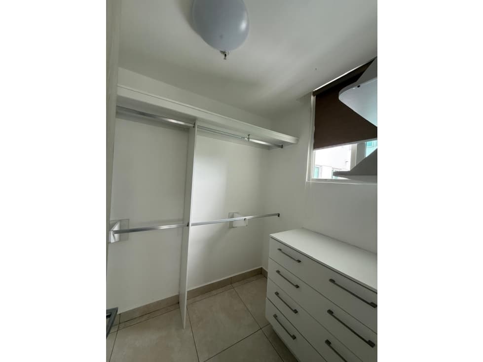 ALQUILER APARTAMENTO CON LINEA BLANCA CLAYTON — foto 5