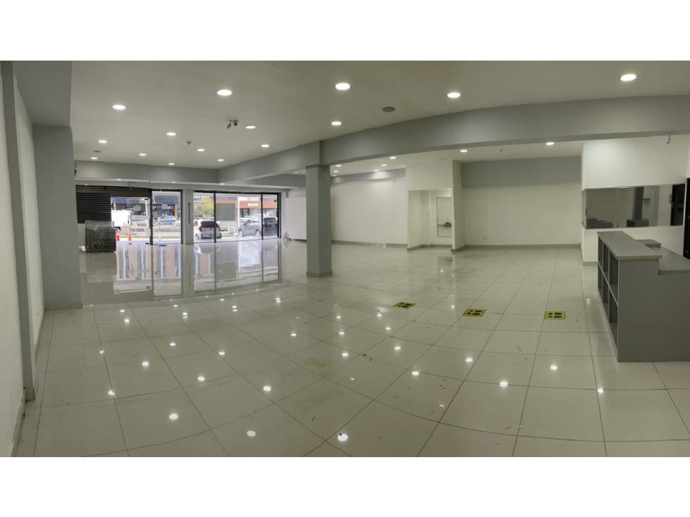 ALQUILER LOCAL COMERCIAL VIA ESPAÑA — foto 2