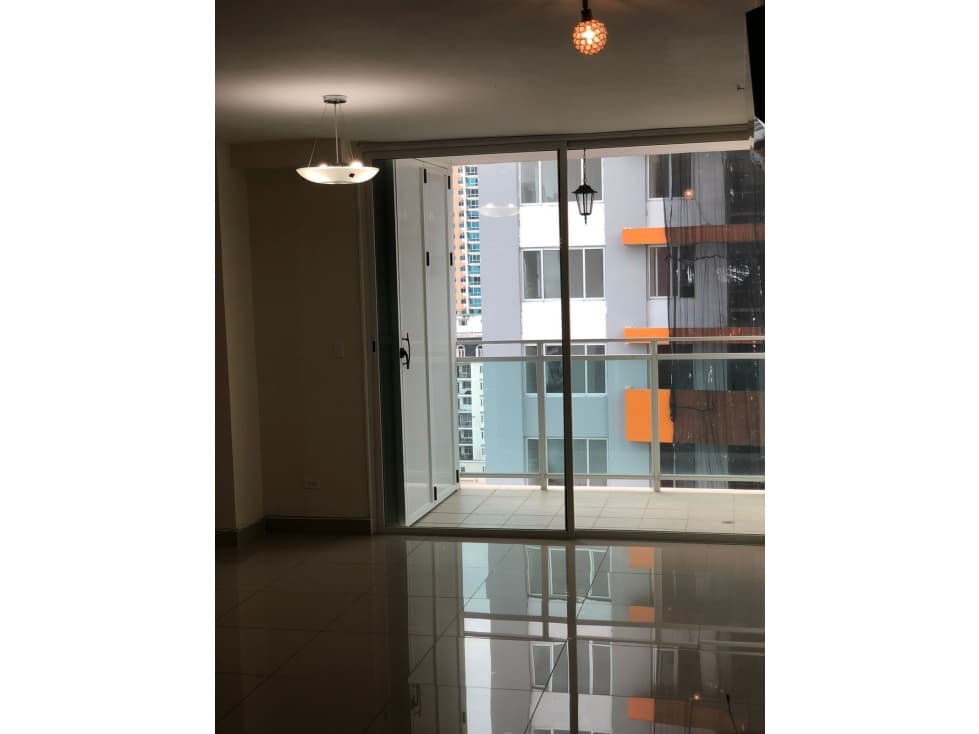 ALQUILER APARTAMENTO SAN FRANCISCO — foto 1