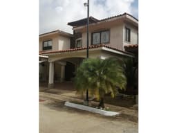 ALQUILER CASA SAN MIGUELITO