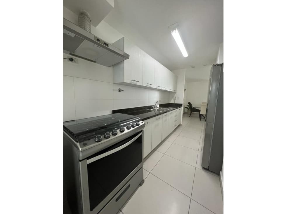 ALQUILER APARTAMENTO AMOBLADO VIA PORRAS — foto 4