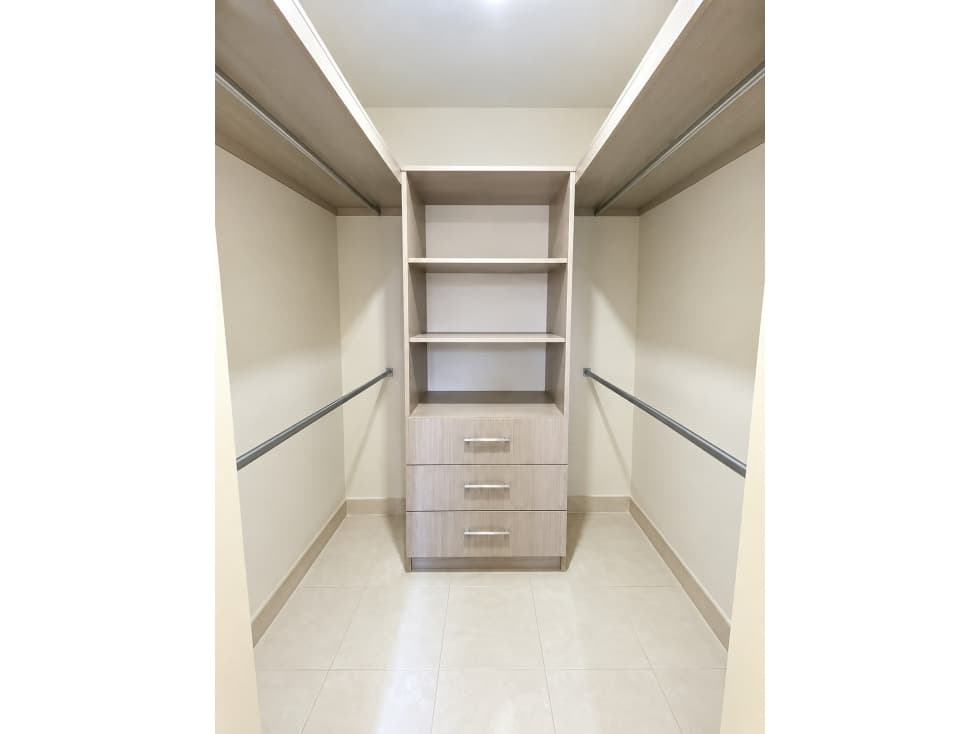 VENTA CASA VERSALLES AMOBLADA — foto 6