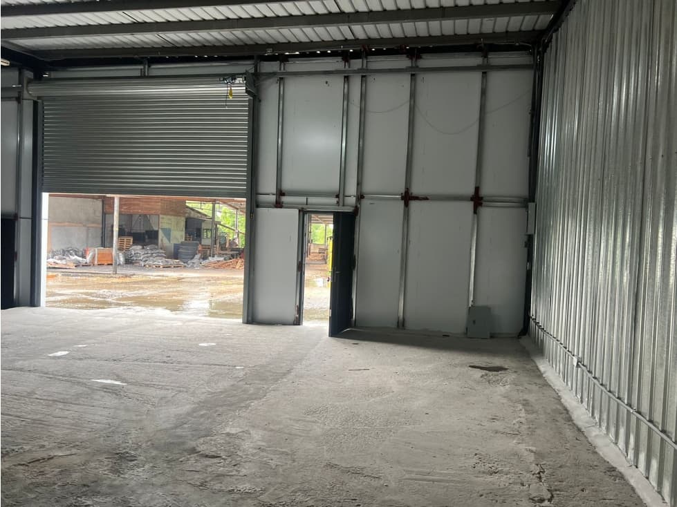 ALQUILER GALERA TOCUMEN — foto 4