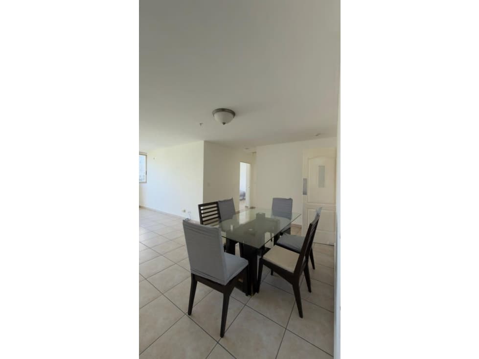 ALQUILER APARTAMENTO SEMI AMOBLADO SAN FRANCISCO — foto 1
