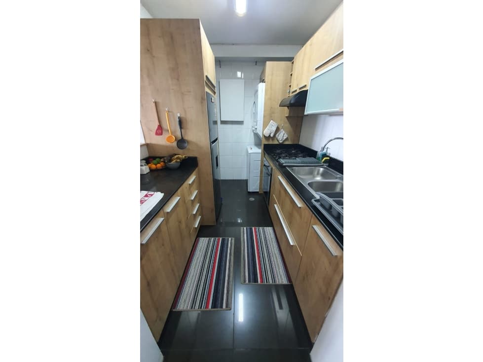 VENTA APARTAMENTO AMOBLADO PLAZA EDISON — foto 3