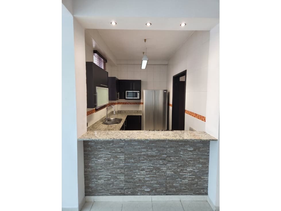 ALQUILER CASA BETANIA LINEA BLANCA — foto 3