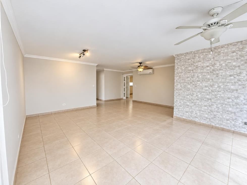 VENTA APARTAMENTO ALTOS DE GOLF LINEA BLANCA — foto 2
