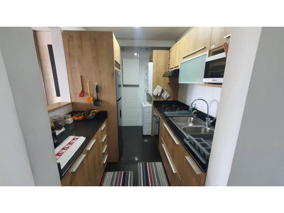 VENTA APARTAMENTO AMOBLADO PLAZA EDISON — foto 4