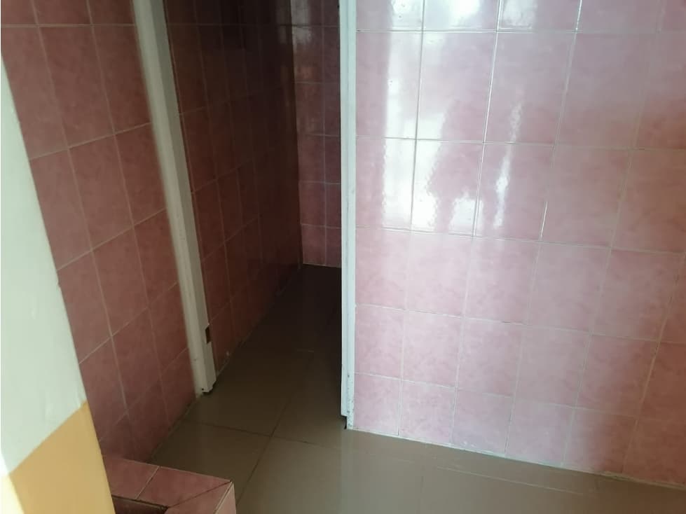 ALQUILER LOCAL COMERCIAL JUAN DIAZ — foto 3