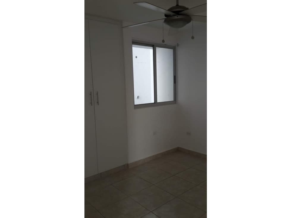 ALQUILER APARTAMENTO VIA ESPAÑA — foto 5
