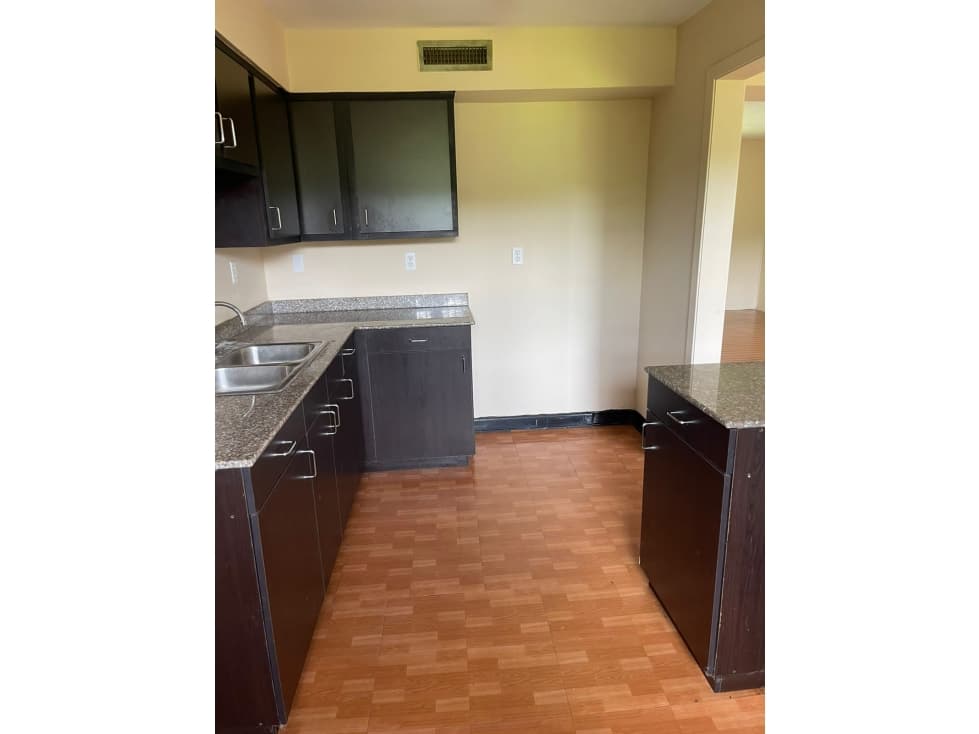 ALQUILER APARTAMENTO CLAYTON — foto 3