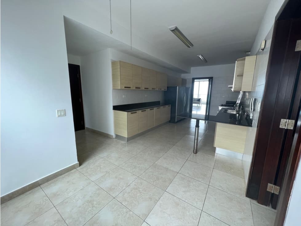 ALQUILER APARTAMENTO AMOBLADO MARBELLA — foto 3