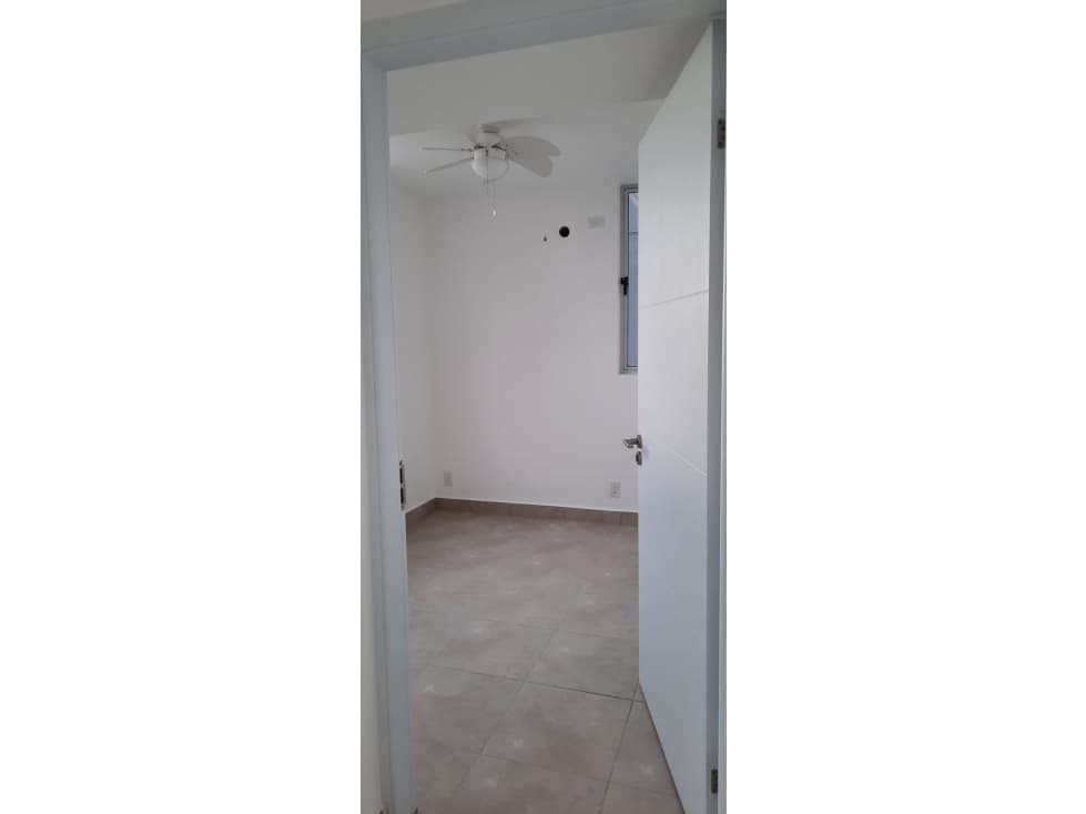 ALQUILER APARTAMENTO VIA ESPAÑA LINEA BLANCA — foto 4