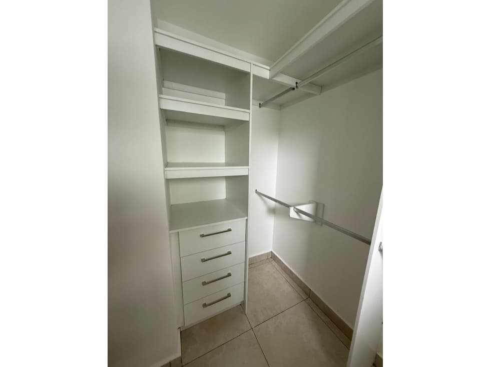ALQUILER APARTAMENTO CON LINEA BLANCA CLAYTON — foto 6