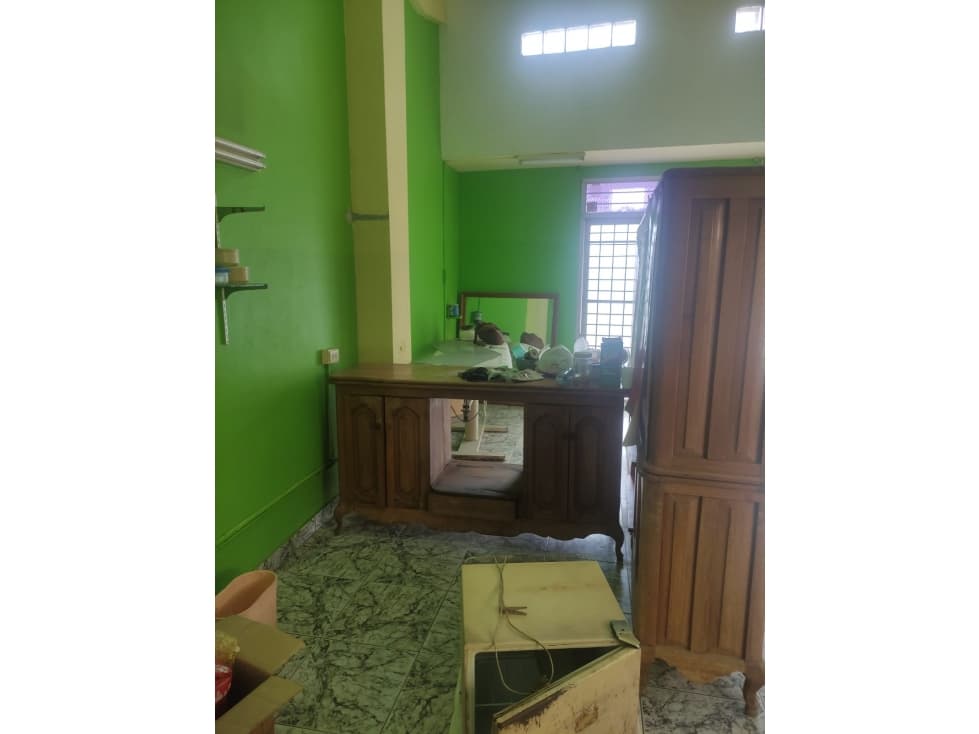 VENTA LOCAL COMERCIAL BELLA VISTA — foto 4