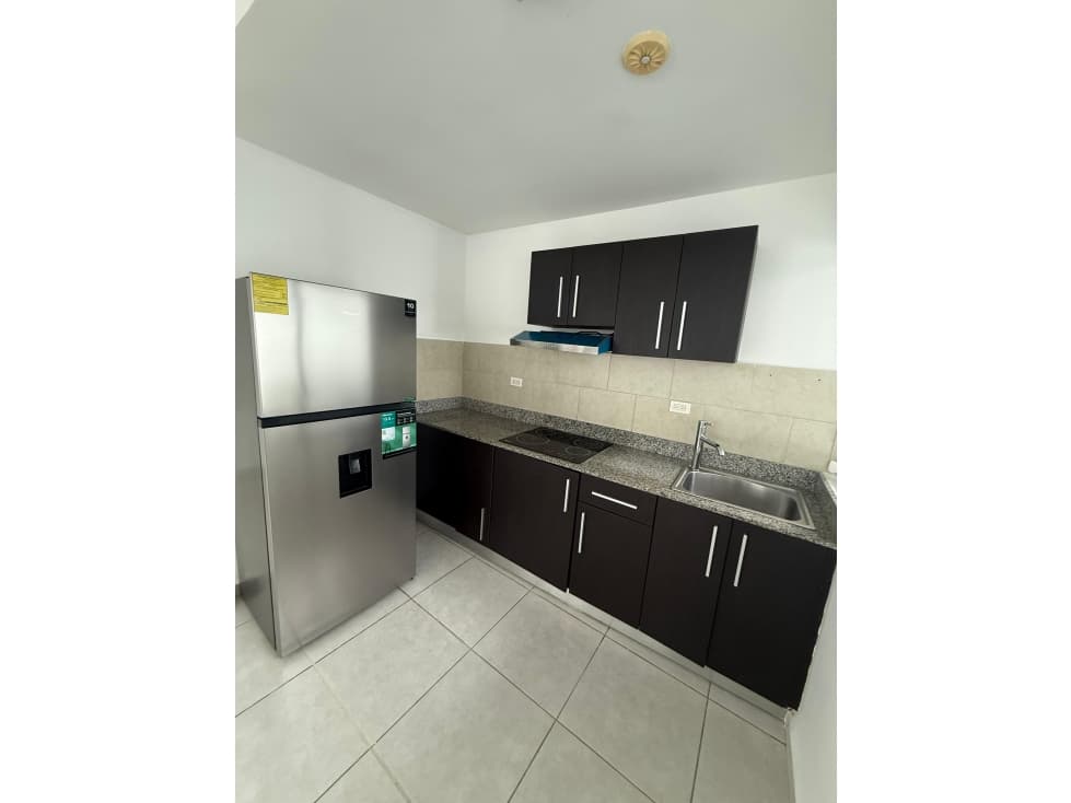 ALQUILER APARTAMENTO AVENIDA BALBOA — foto 4
