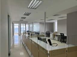 ALQUILER OFICINA AVENIDA BALBOA