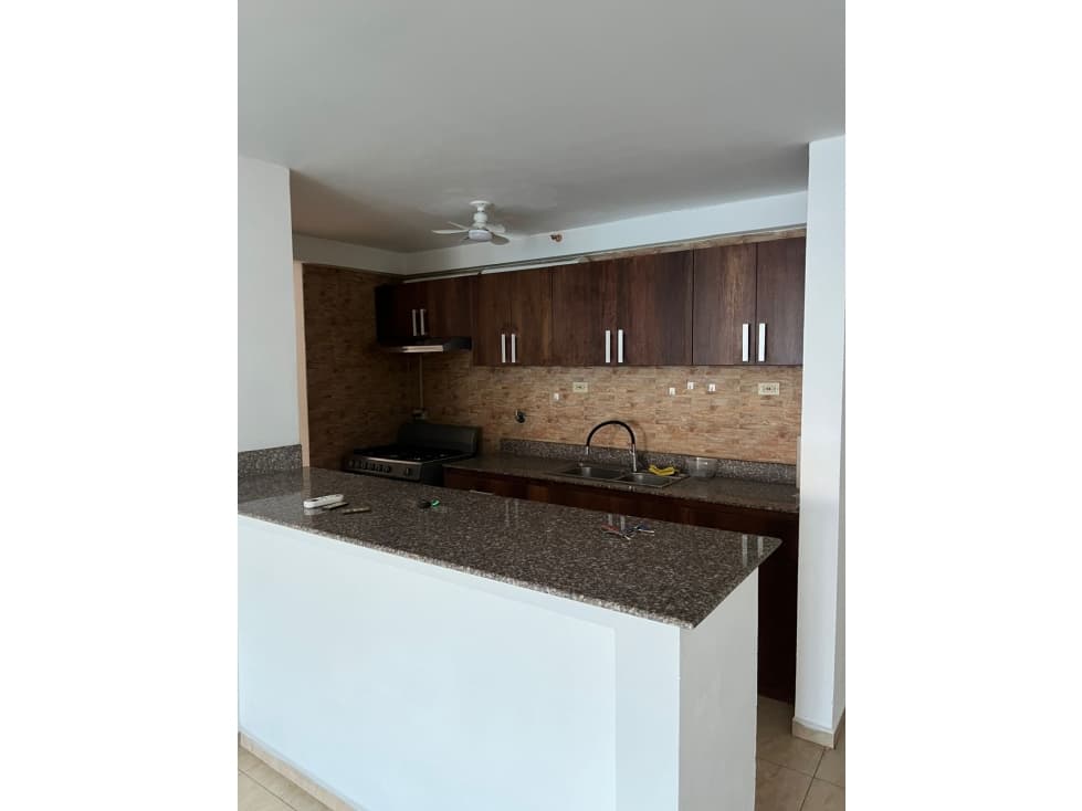 ALQUILER APARTAMENTO CONDADO DEL REY — foto 2