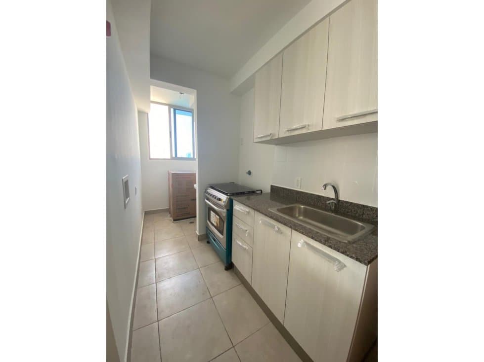 ALQUILER APARTAMENTO VIA ESPAÑA — foto 3