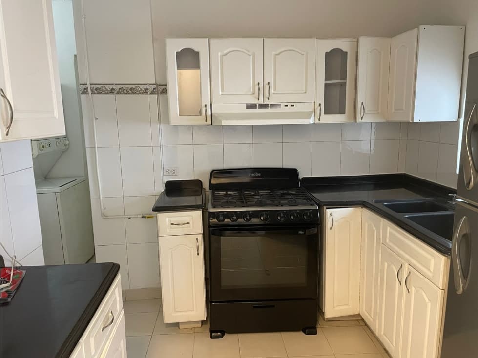 ALQUILER APARTAMENTO AMOBLADO VIA PORRAS — foto 4