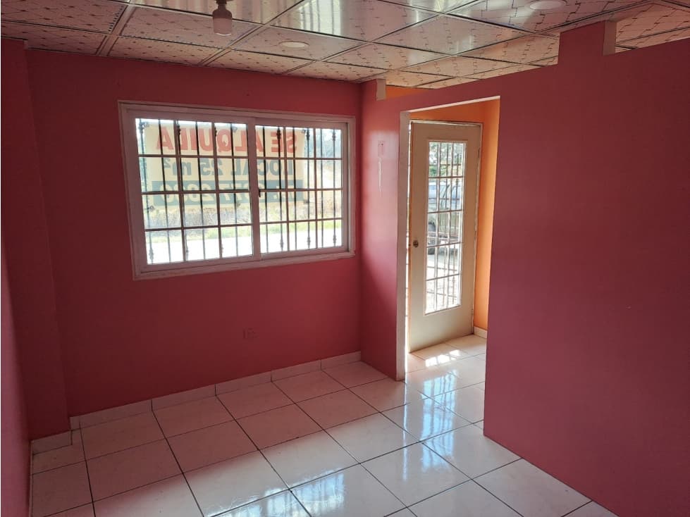 ALQUILER LOCAL COMERCIAL ARRAIJAN — foto 2