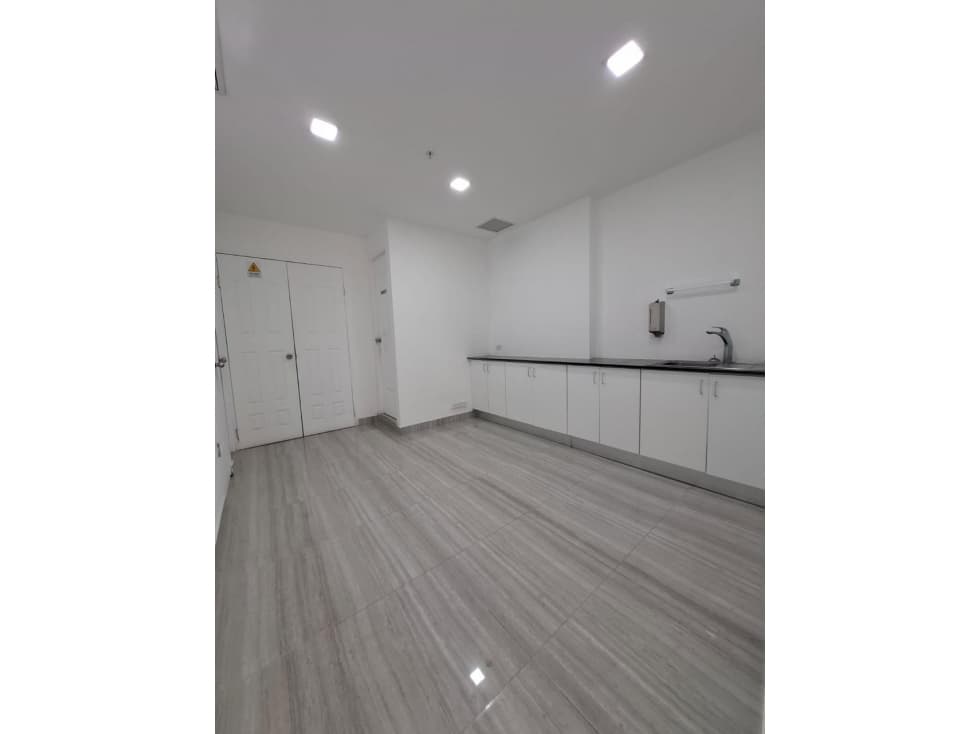 AQUILER OFICINA OBARRIO — foto 4