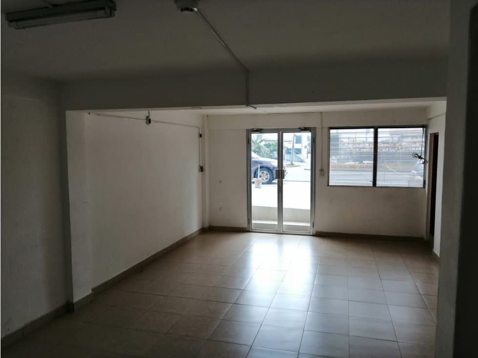 ALQUILER LOCAL LA PULIDA — foto 1