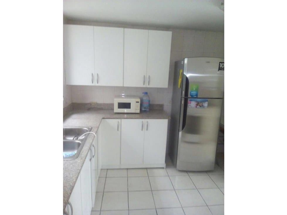 VENTA APARTAMENTO MARBELLA — foto 3