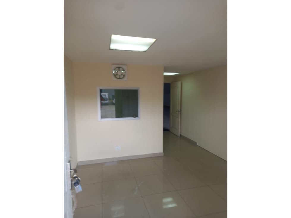 ALQUILER GALERA TOCUMEN — foto 4