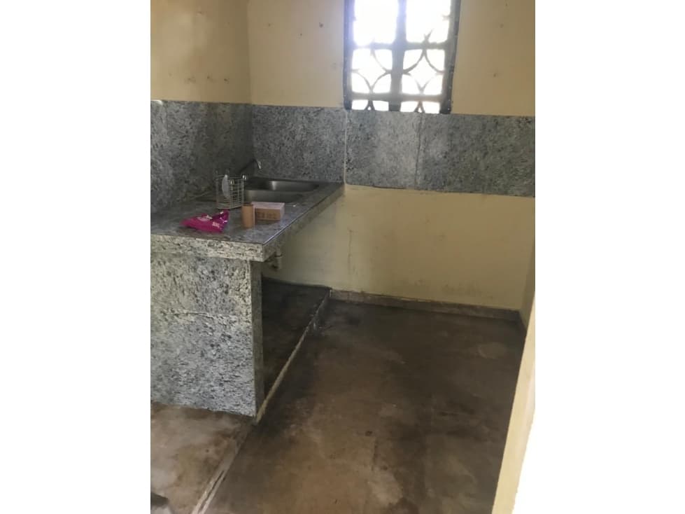 ALQUILER CASA RESIDENCIAL O COMERCIAL JUAN DIAZ — foto 4