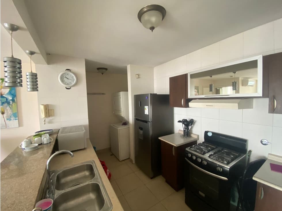 ALQUILER APARTAMENTO AMOBLADO VIA PORRAS — foto 2