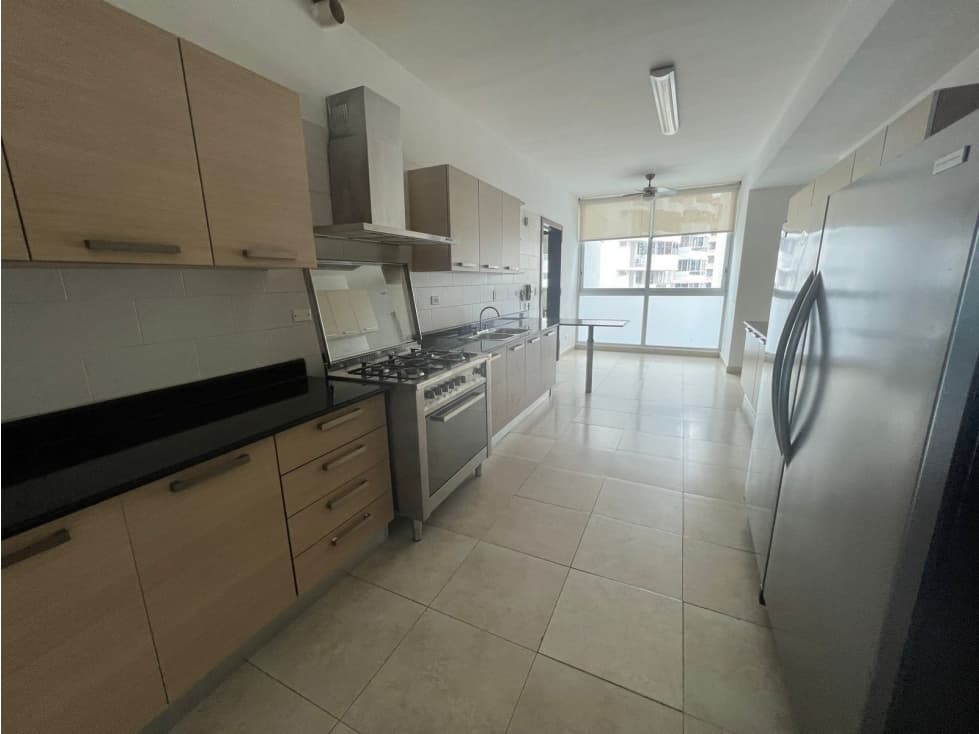 ALQUILER APARTAMENTO AMOBLADO MARBELLA — foto 4