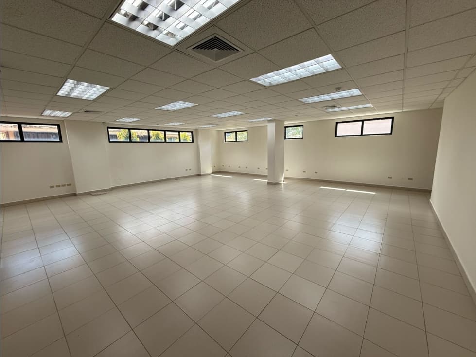 ALQUILER OFICINA EL CARMEN — foto 1