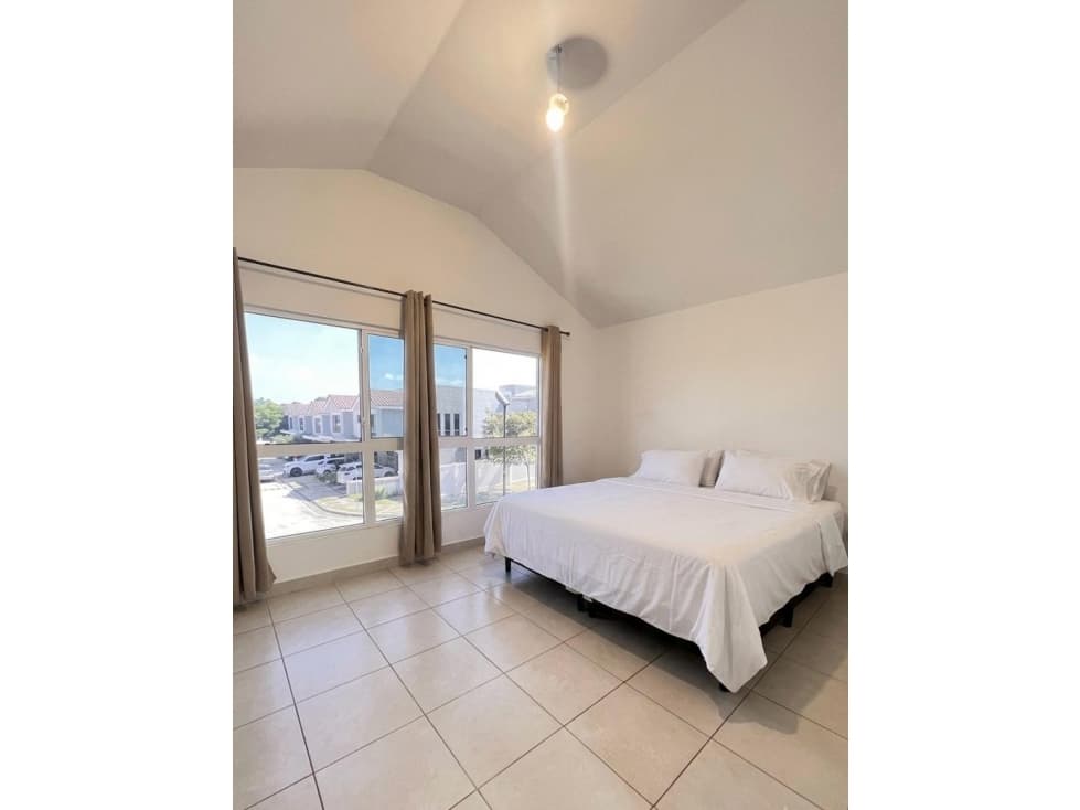VENTA CASA BRISAS DEL GOLF AMOBLADA — foto 6