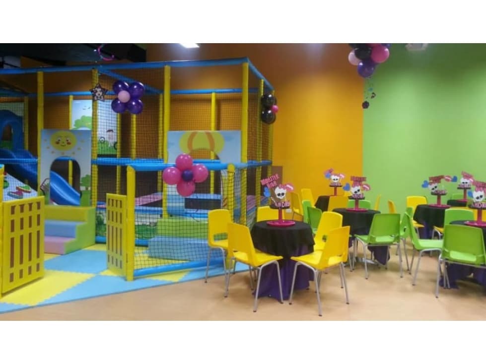 ALQUILER LOCAL COMERCIAL BRISAS DEL GOLF — foto 6