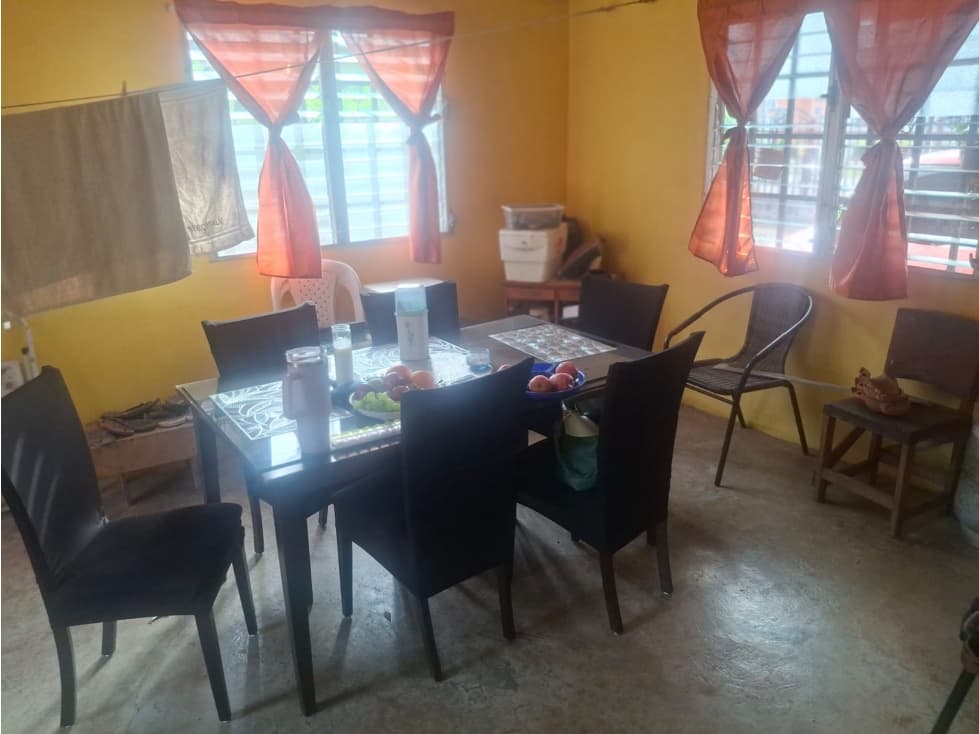 VENTA CASA SEMI-AMOBLADA AGUADULCE — foto 2