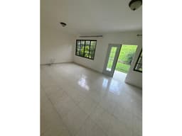 VENTA CASA LAS CUMBRES