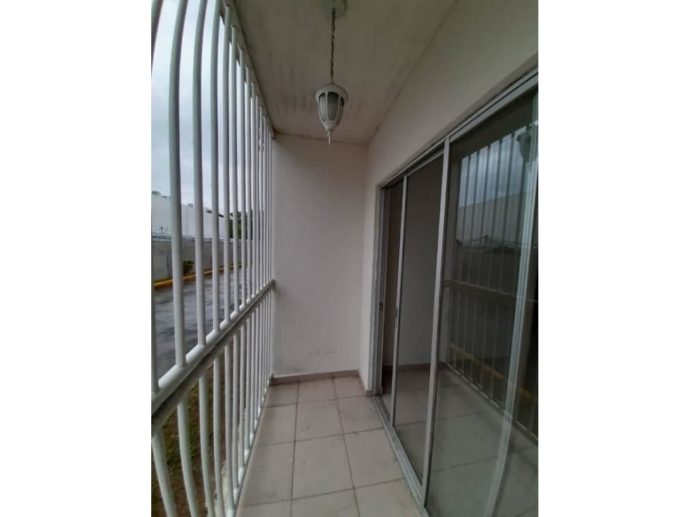 ALQUILER APARTAMENTO RIO ABAJO — foto 4