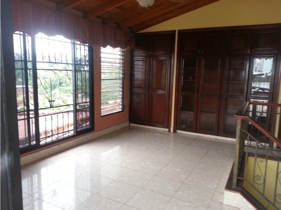 ALQUILER CASA BETANIA — foto 4