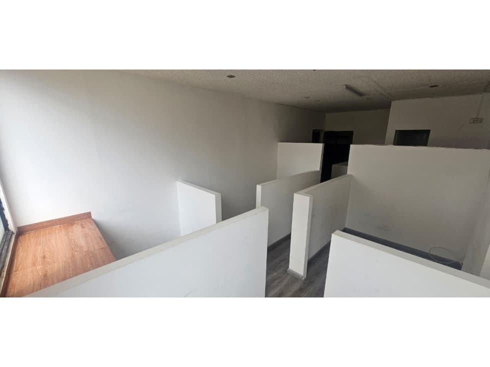 ALQUILER LOCAL COMERCIAL BETANIA — foto 2