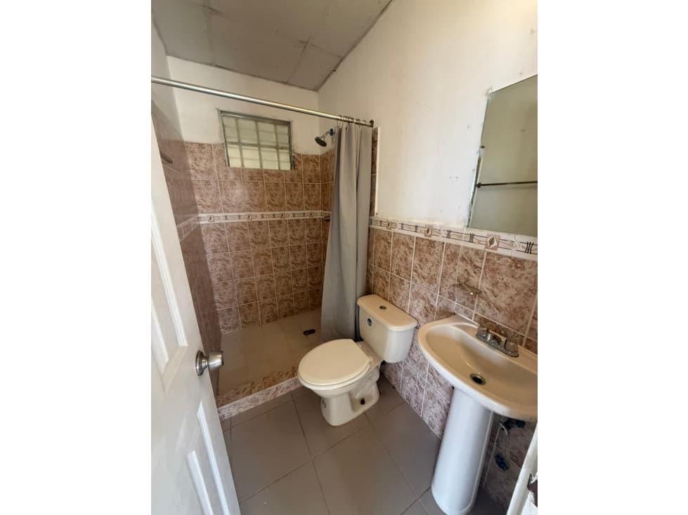 ALQUILER CASA LA CABIMA — foto 5