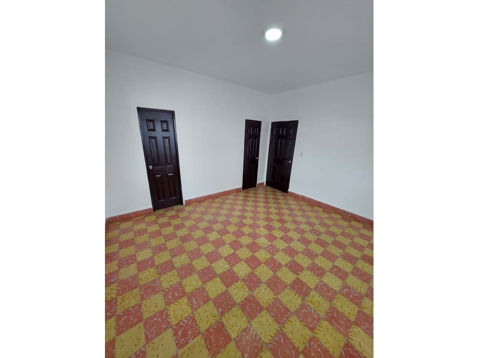 ALQUILER CASA COMERCIAL Ó RESIDENCIAL PARQUE LEFEVRE — foto 2