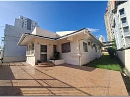 ALQUILER CASA COMERCIAL O RESIDENCIAL PARQUE LEFEVRE