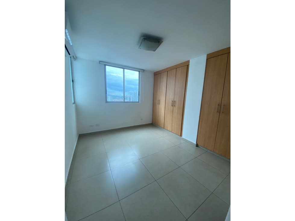 ALQUILER APARTAMENTO VÍA ESPAÑA — foto 6
