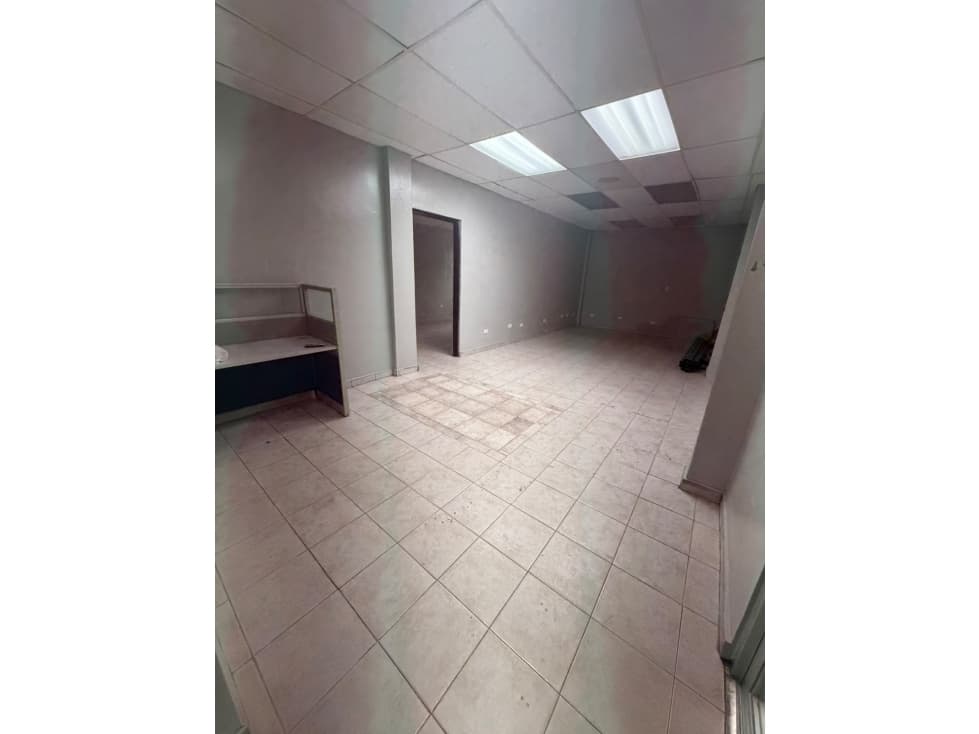 ALQUILER OFICINA PUEBLO NUEVO — foto 1