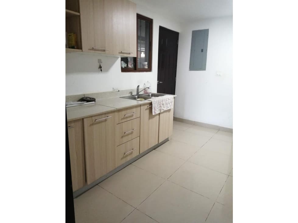 ALQUILER CASA SAN MIGUELITO — foto 3