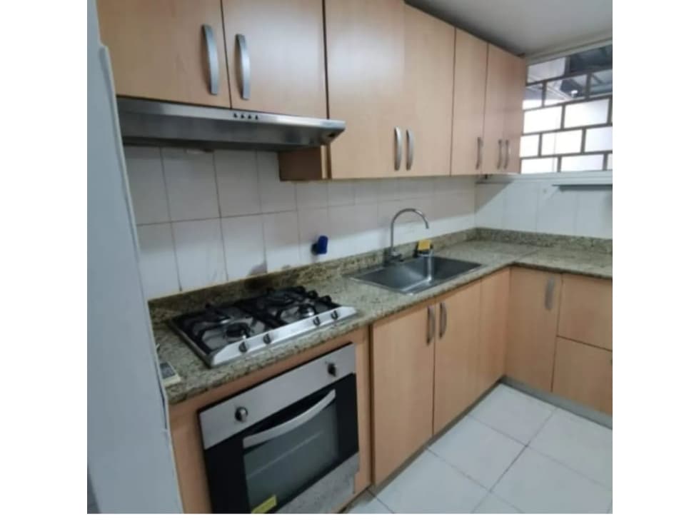 VENTA APARTAMENTO AMOBLADO LLANO BONITO — foto 3
