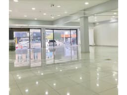 ALQUILER LOCAL COMERCIAL VÍA ESPAÑA
