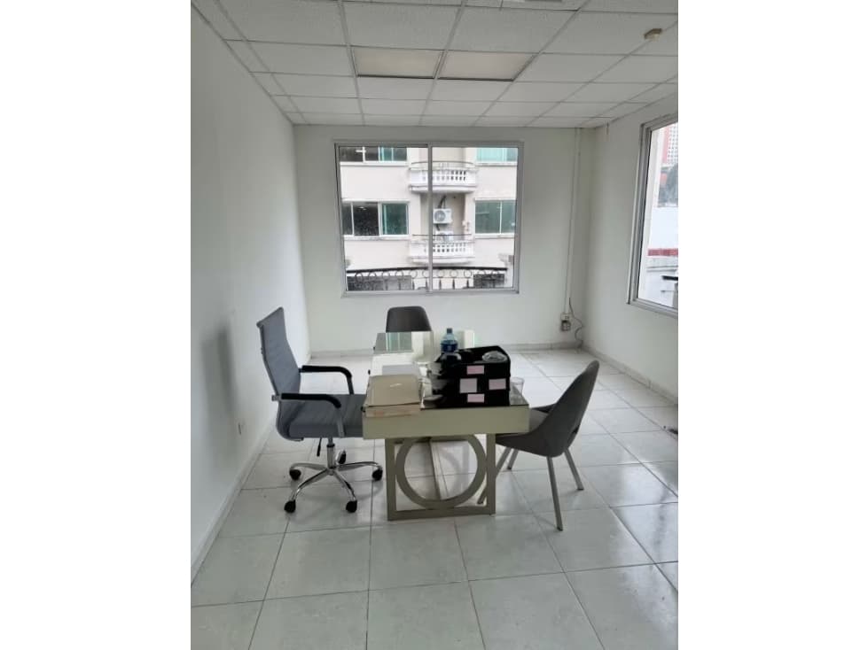 ALQUILER OFICINA EL DORADO — foto 4