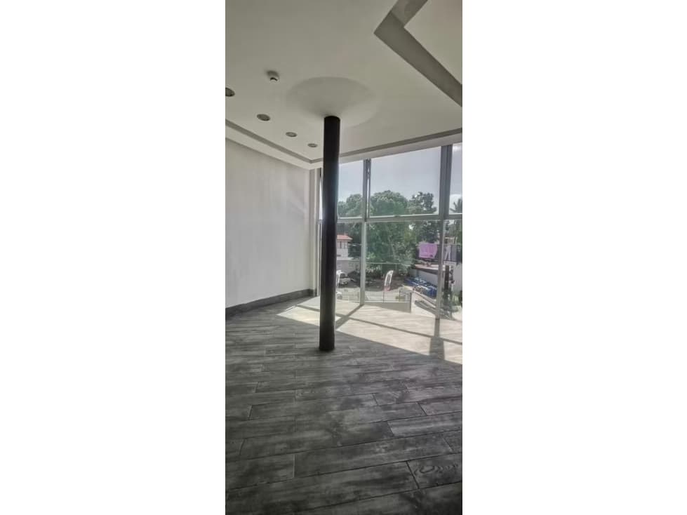ALQUILER OFICINAS PARQUE LEFEVRE — foto 2